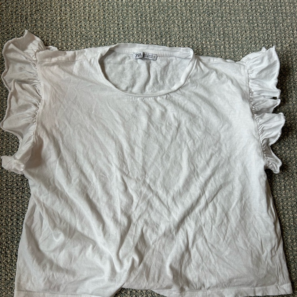 Zara White Ruffle Sleeve Tee
